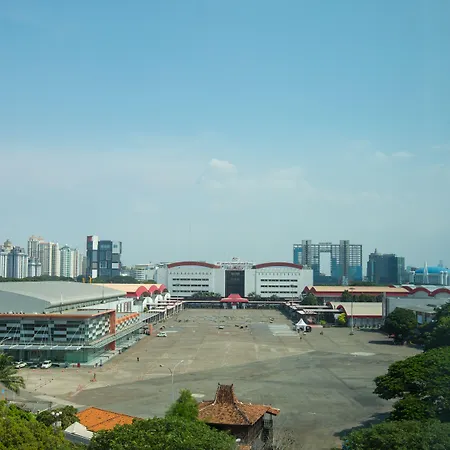 Holiday Inn Express Jakarta International Expo By Ihg-2