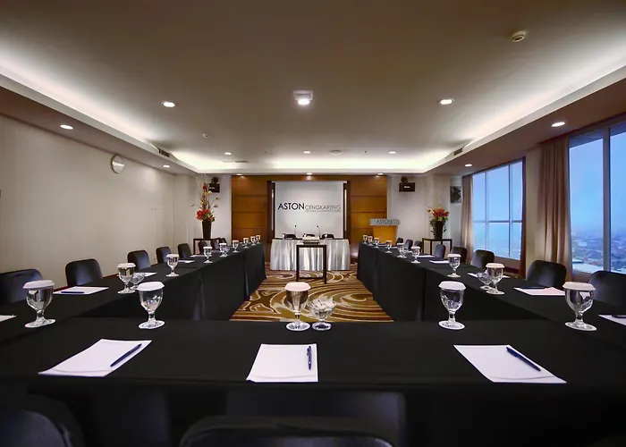 Royal Palm Hotel & Conference Center Cengkareng Jakarta